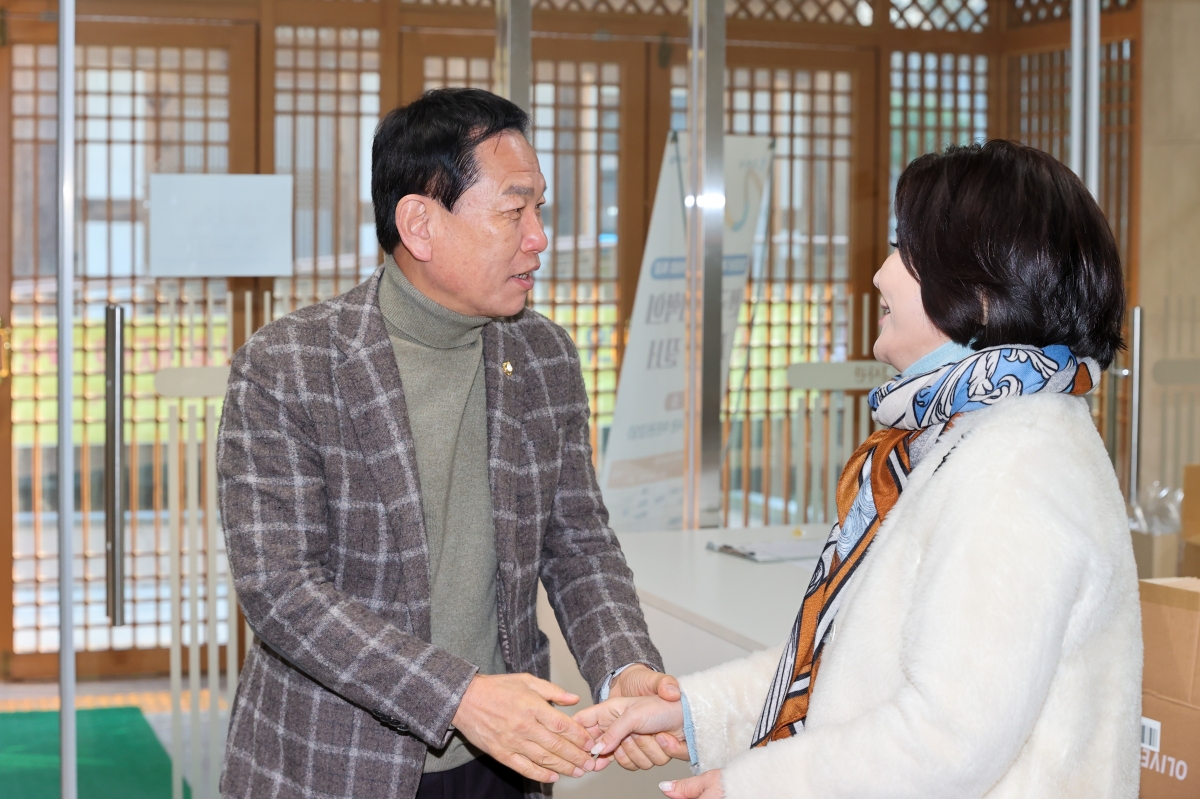 20251218-001[AMG_1761-1-구미시 여성단체협의회 2025 활동평가대회.JPG