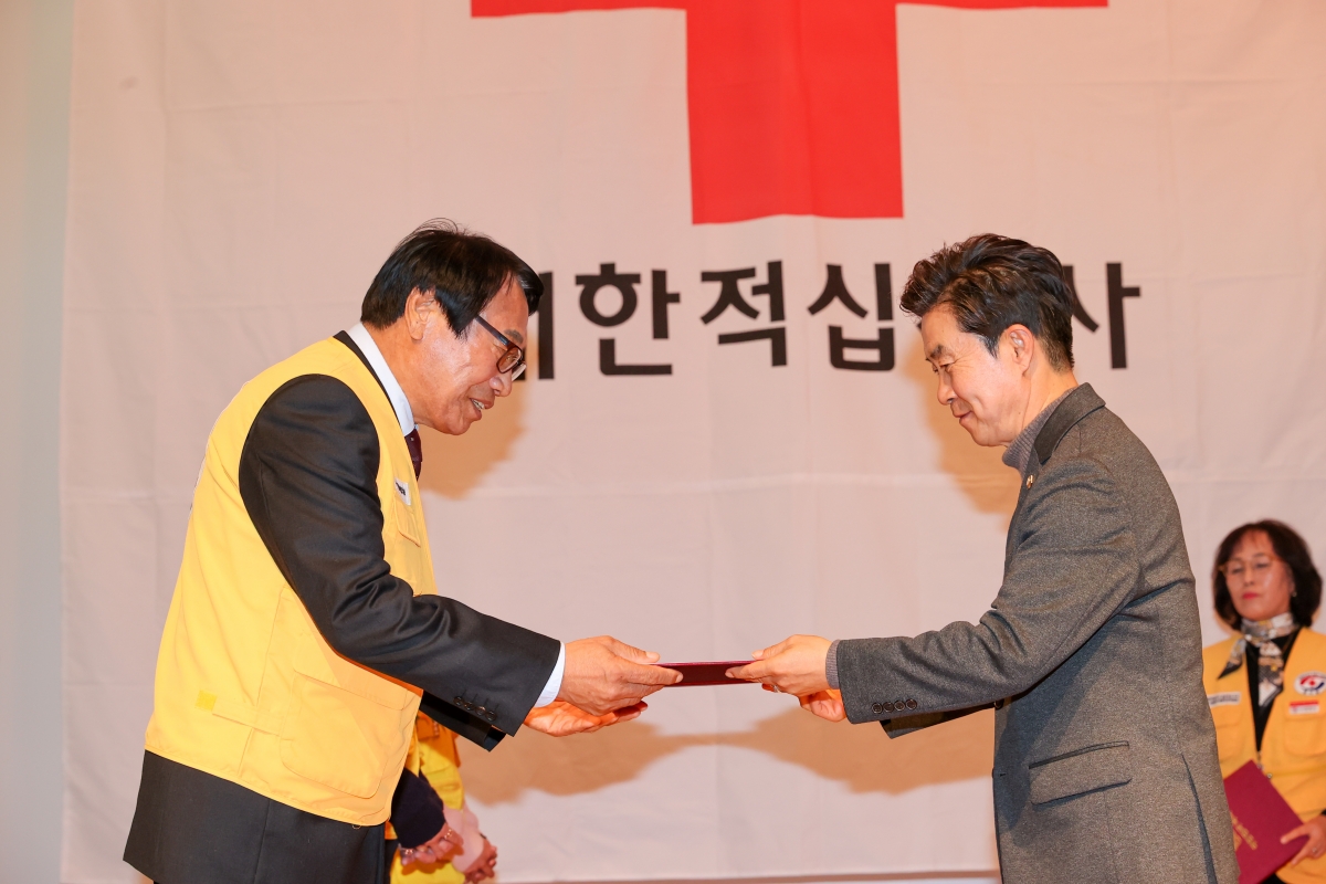 20251218-076[AMG_1978-1-대한적십자사봉사회 어울마당.JPG