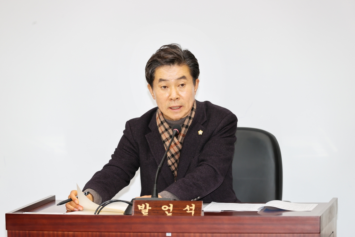 20260114-041[AMG_3901-1-제293회 임시회 문화환경위원회 조례안 등 심사활동.jpg