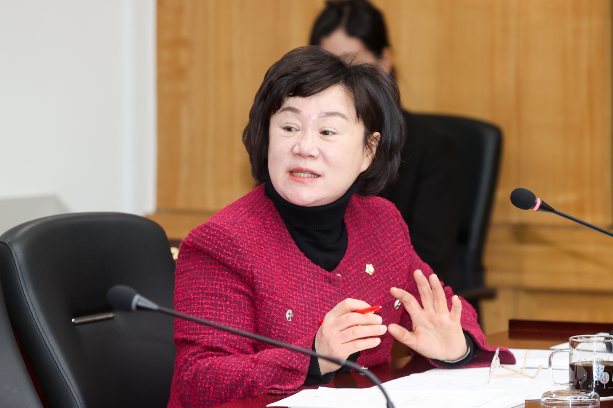 20260312-040[AMG_7692-1-제294회 임시회 문화환경위원회 조례안 심사활동.JPG