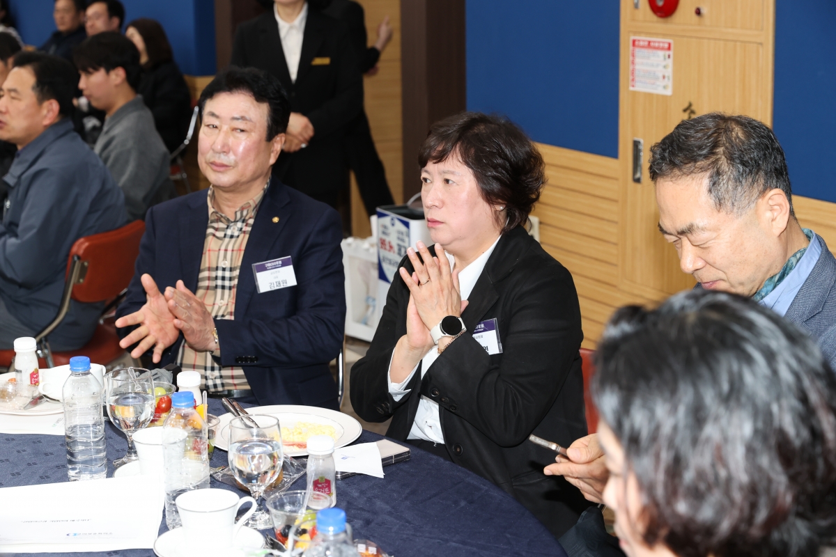 20260318-008[AMG_8507-1-구미상공회의소 제41회 구미CEO포럼.JPG