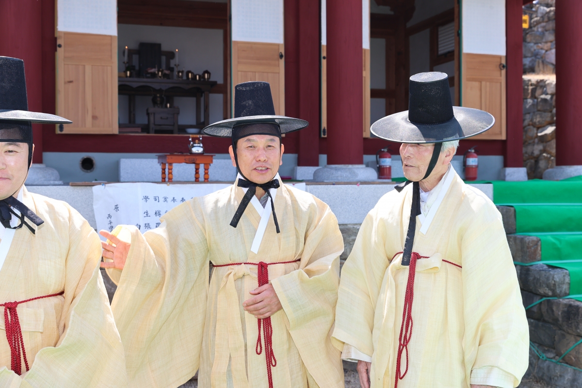 20260402-057[AMG_9557-1-왕산허위선생 단신 171주기 춘계 향사.JPG