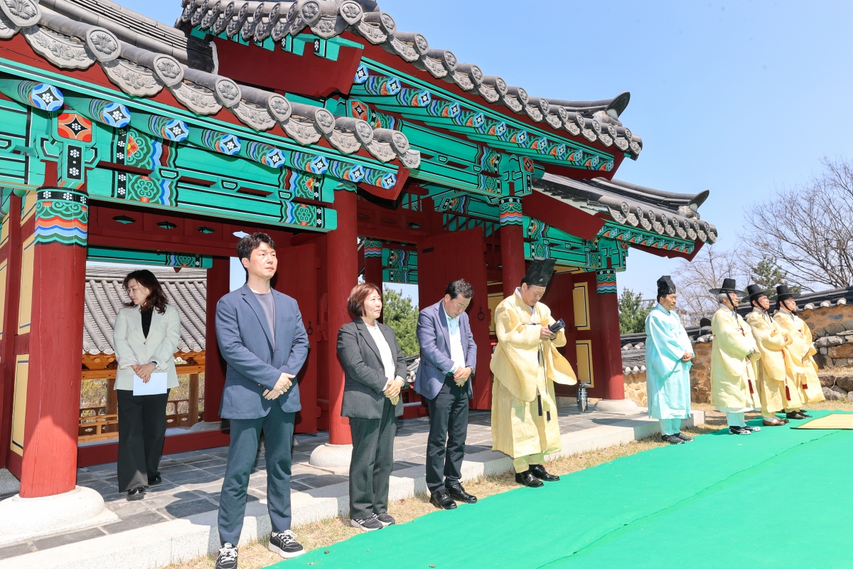 20260402-044[AMG_9525-1-왕산허위선생 단신 171주기 춘계 향사.JPG