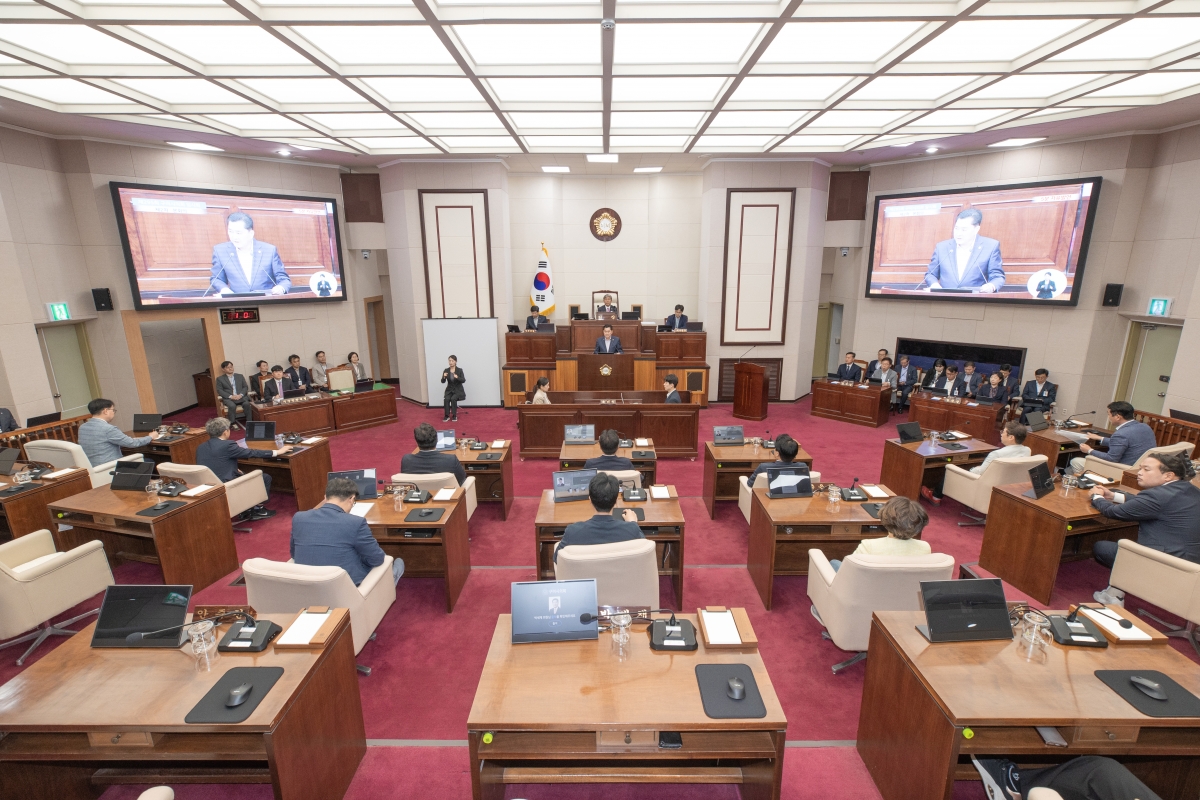 20260421-012[AMG_0770-제295회 임시회 제2차 본회의시 박세채 의원 5분 자유발언.jpg
