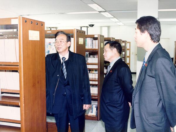 제76회 정례회시 시립도서관 현장 방문 활동