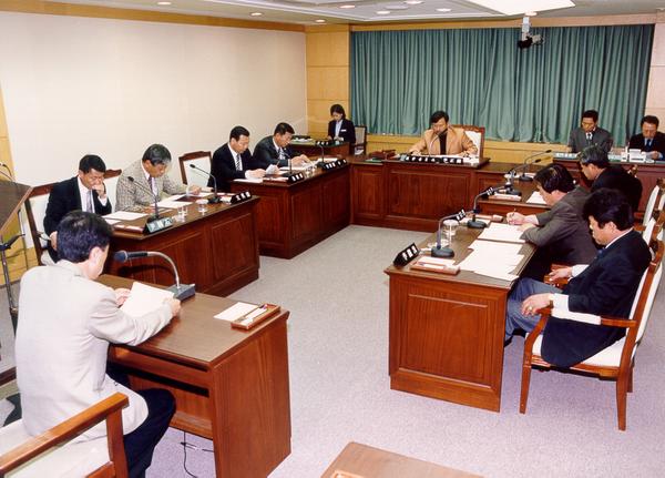 폐회중 의회운영위원회 활동
