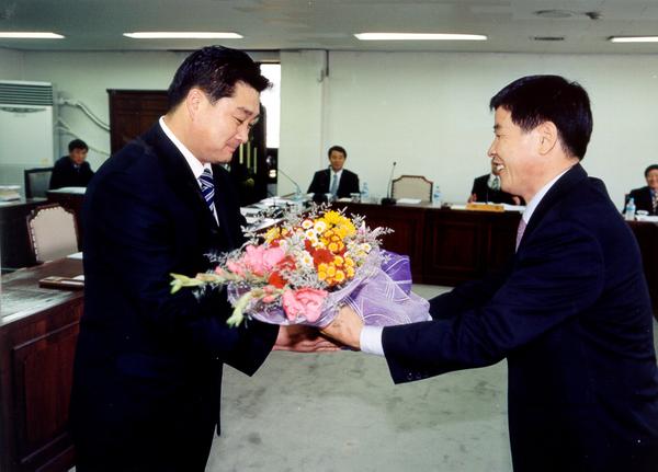 구미시의회 의원간담회 개최