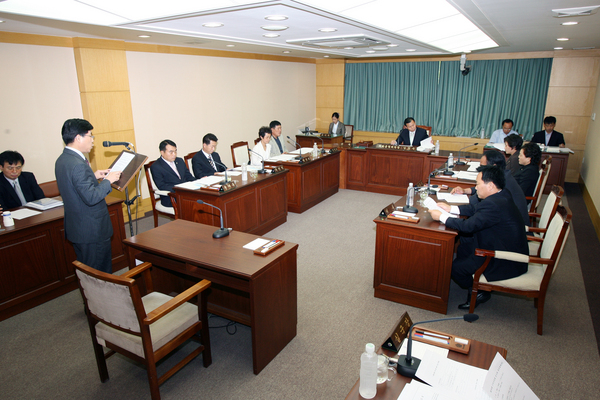 폐회중 의회운영위원회 활동
