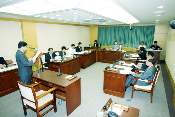 폐회중 의회운영위원회 활동