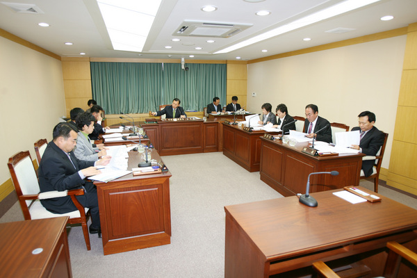 제119회 임시회 의회운영위원회 활동