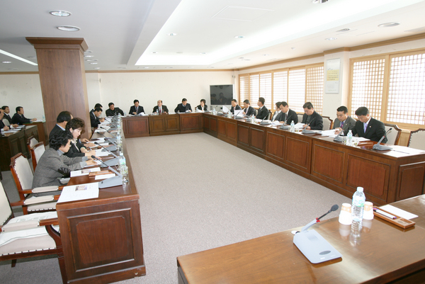 전체의원 간담회 개최