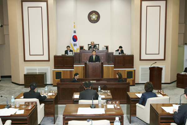 제121회 정례회 제1차 본회의
