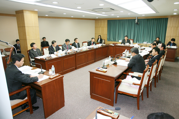 제121회 정례회 산업건설위원회 활동