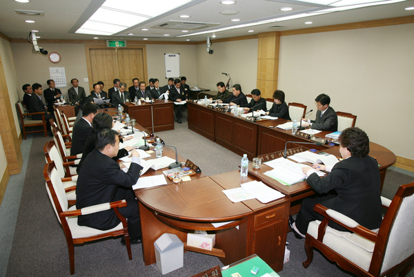 제121회 정례회 기획행정위원회 활동
