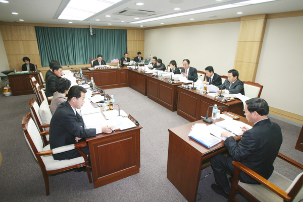 제121회 정례회 예산특별위원회 활동