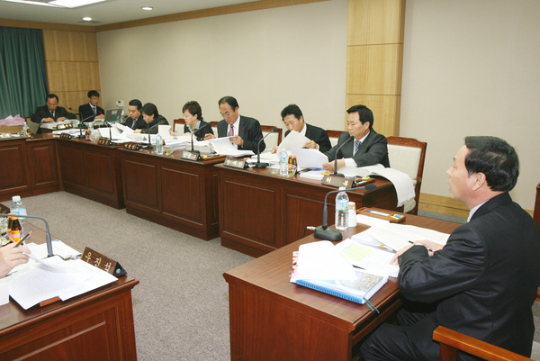 제121회 정례회 예산특별위원회 활동