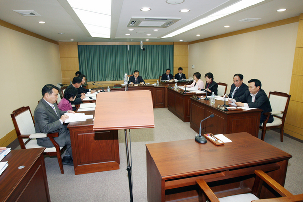 폐회중 의회운영위원회 활동
