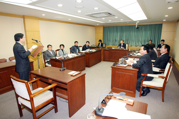 제123회 임시회 의회운영위원회 활동