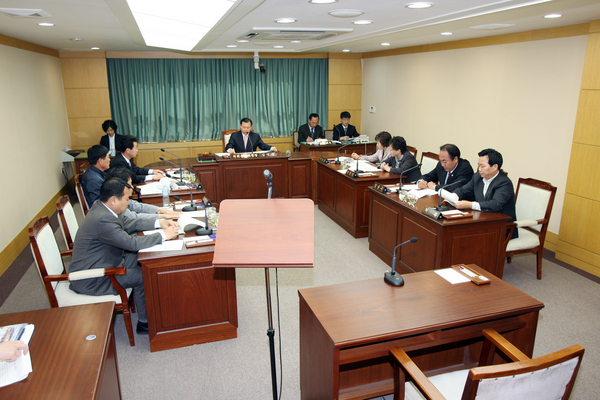 제123회 임시회 의회운영위원회 활동