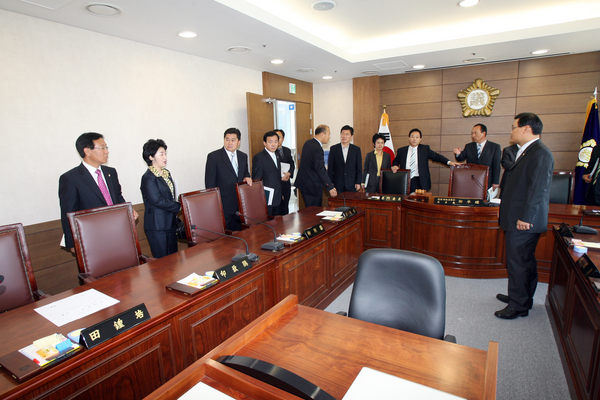 특별위원회 타 지역 방문 활동