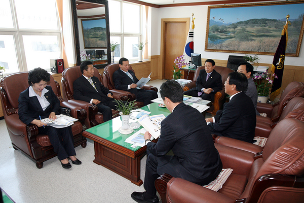 특별위원회 타 지역 방문 활동