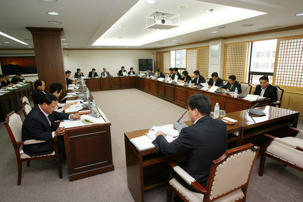 구미시의회 의원 간담회 개최