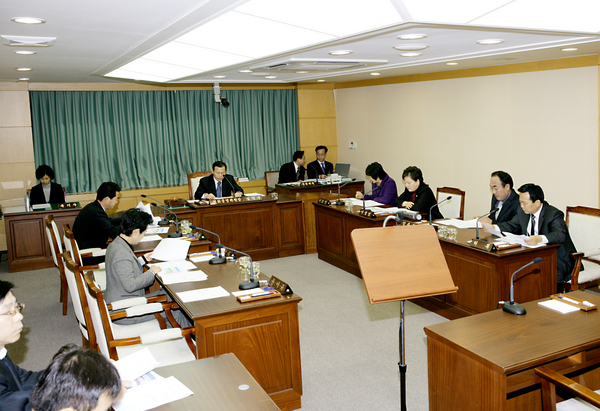 폐회중 의회운영위원회 활동