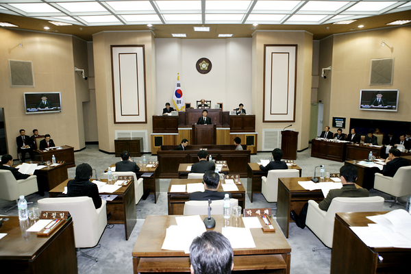 제130회 정례회 제2차 본회의 활동