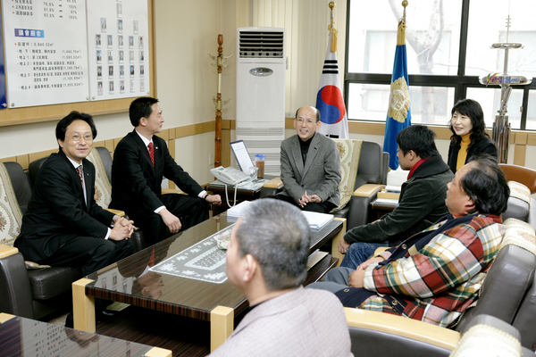 대만 명간청년회의소 회장단 일행 의회 방문