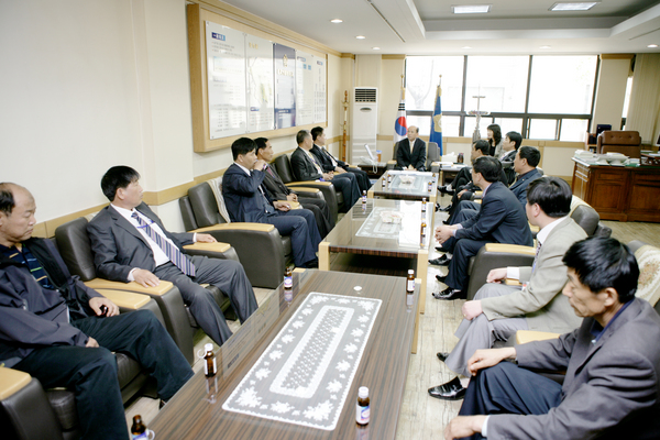 중국 새마을운동 시찰단 의회 방문
