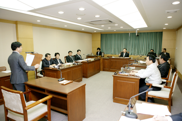 폐회중 의회운영위원회 활동