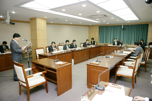 폐회중 의회운영위원회 활동