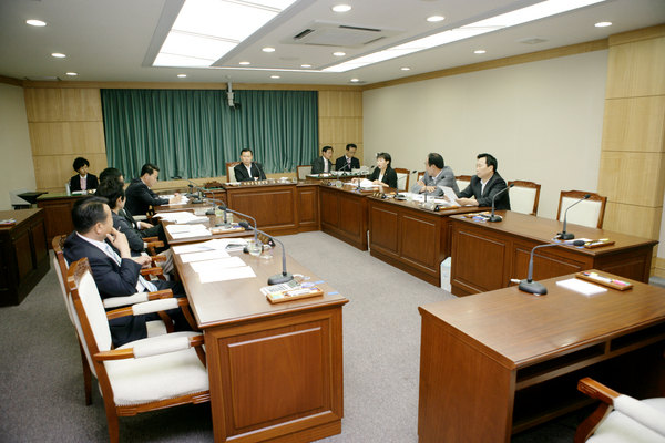 폐회중 의회운영위원회 활동