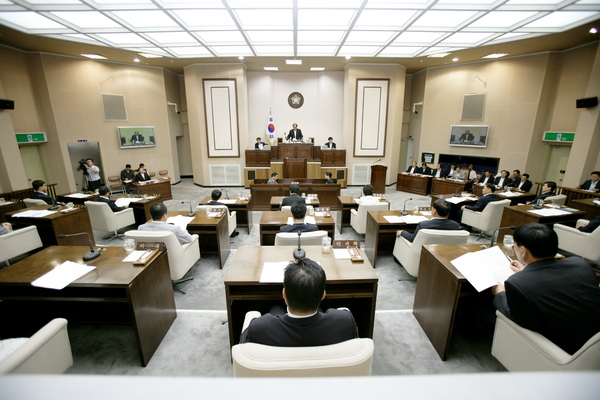 제135회 정례회 제1차 본회의