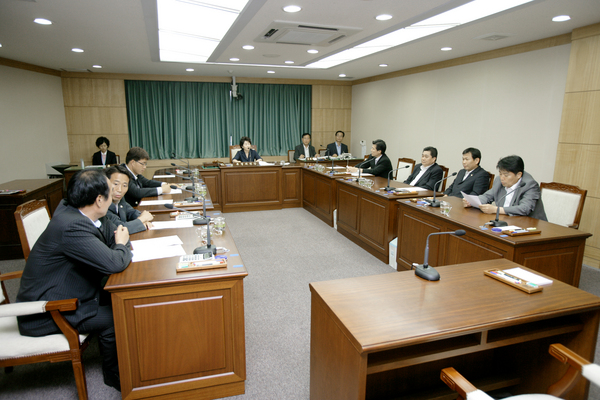 제135회 정례회 예산결산특별위원회 활동