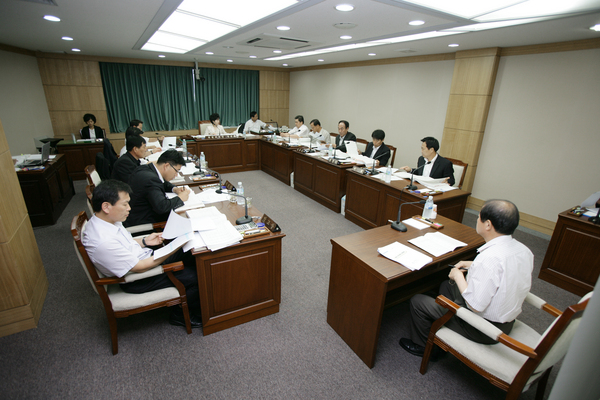 제135회 정례회 예산결산특별위원회 활동