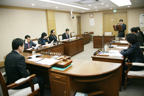 폐회중 의회운영위원회 활동