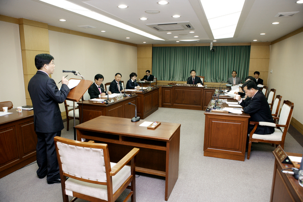 폐회중 의회운영위원회 활동