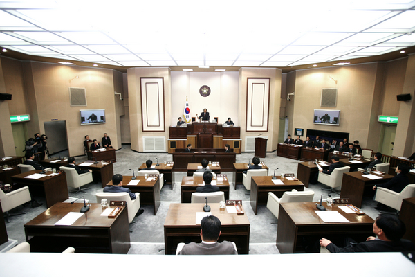 제140회 임시회 제1차 본회의