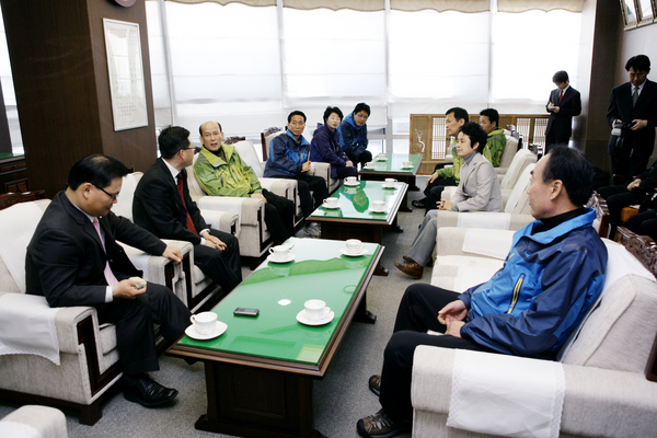폐회중 기획행정위원회 활동