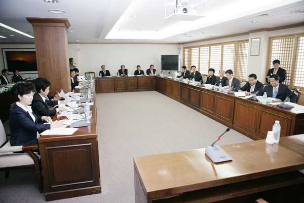 구미시의회 의원 간담회 개최