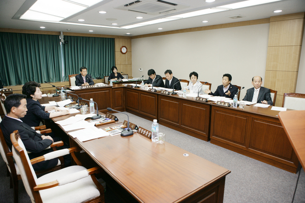 제142회 임시회 기획행정위원회 활동