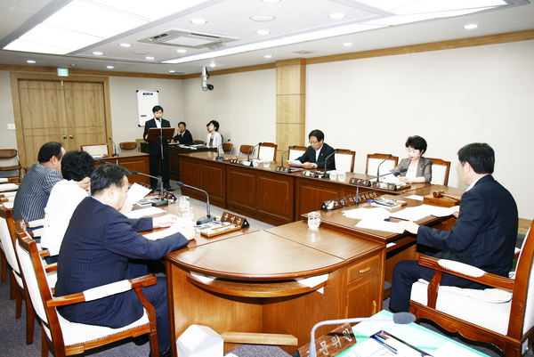 폐회중 의회운영위원회 활동