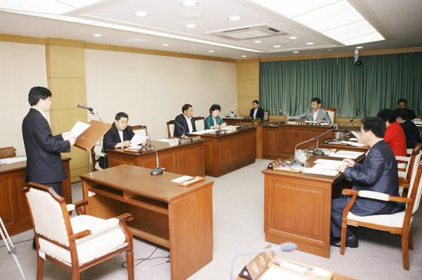 폐회중 의회운영위원회 활동