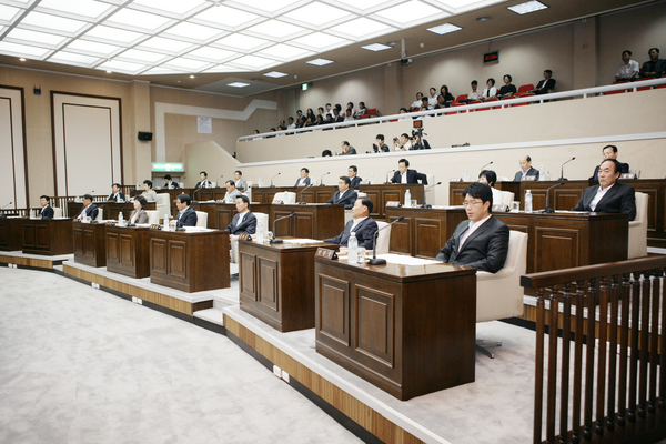 제145회 임시회 제1차 본회의