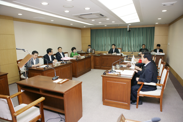 제145회 임시회 의회운영위원회 활동