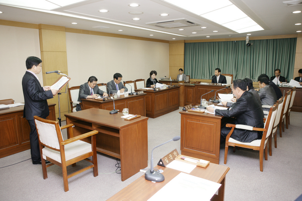 제147회 임시회 의회운영위원회 활동