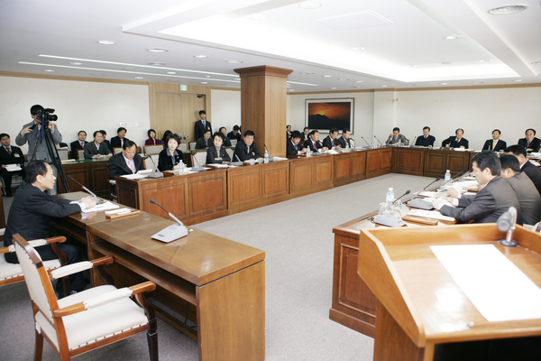 구미시의회 전체의원 간담회 개최