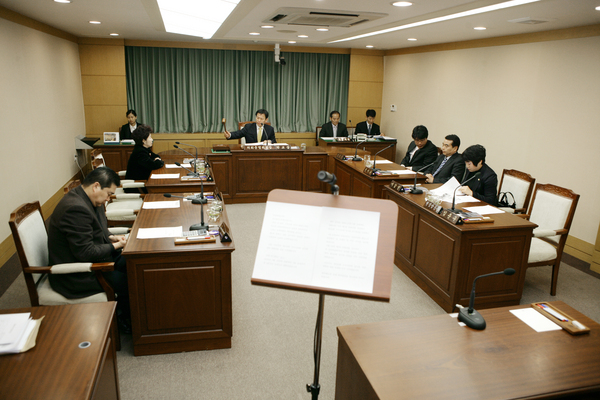 폐회중 의회운영위원회 활동