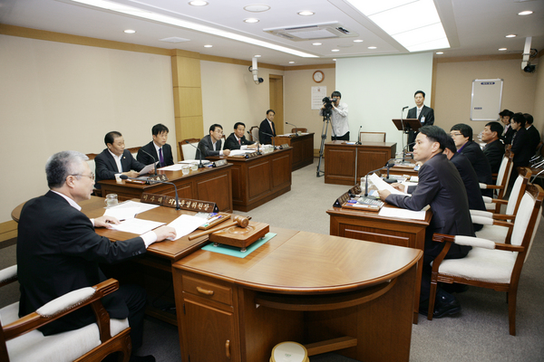 폐회중 의회운영위원회 활동